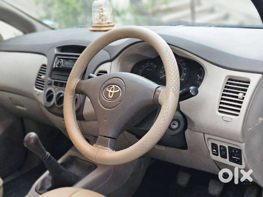Toyota Innova 2.5 G (diesel) 8 Seater, 2009, Diesel
