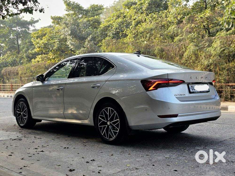 Skoda Octavia 1.8 Tsi At L K, 2022, Petrol