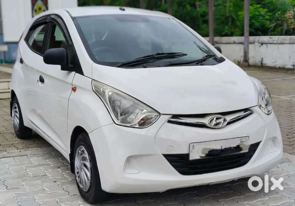 2016 Eon Era+ Petrol Manual