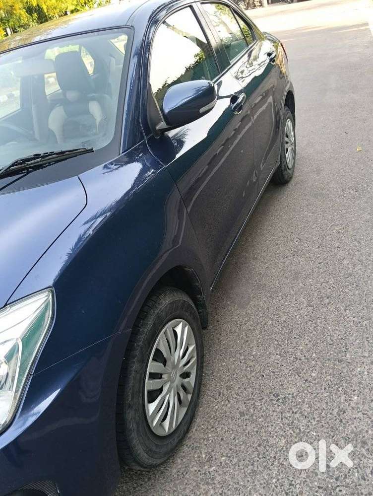 Maruti Suzuki Swift Dzire 2015-2017 1.2 Vxi, 2017, Petrol
