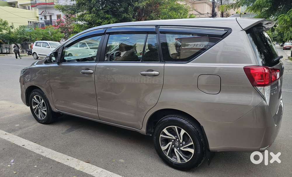 Toyota Innova Crysta 2021 Diesel Manual