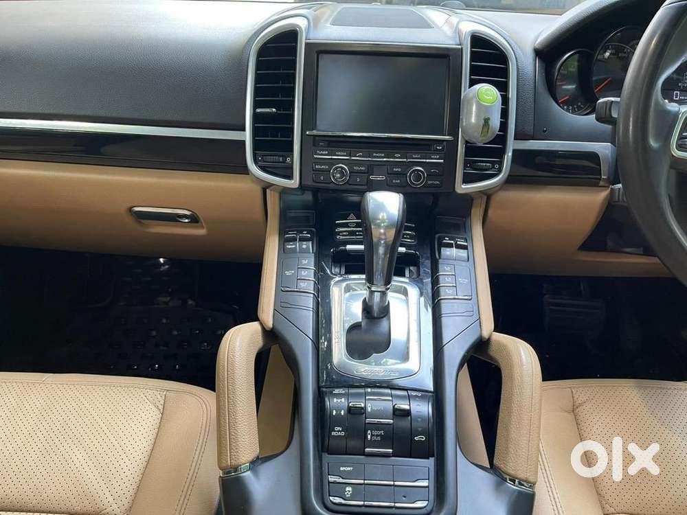 Porsche Cayenne 2016 Diesel Good Condition