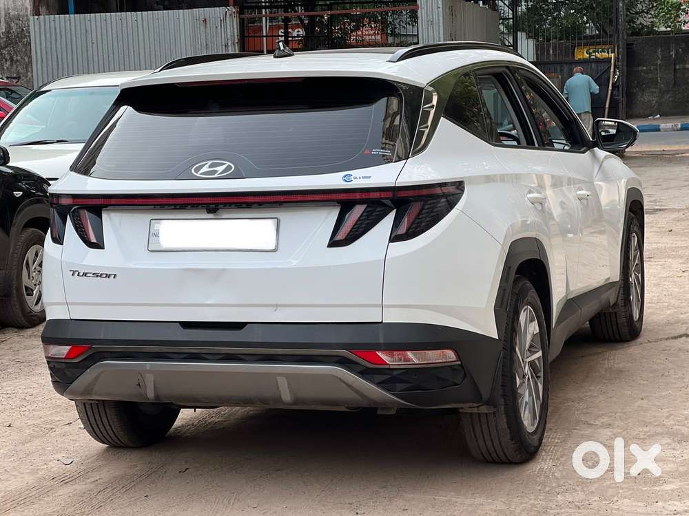 Hyundai Tucson Signature 2.0 At Petrol Dual Tone, 2023, Petrol