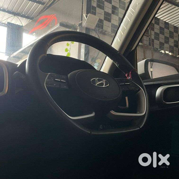 Hyundai Venue Sx (o) Mt 1.5 Diesel, 2021, Diesel