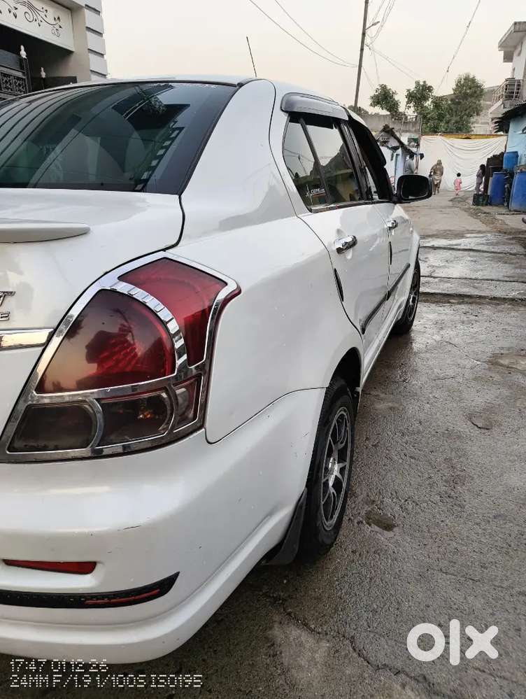 Maruti Suzuki Swift Dzire 2011