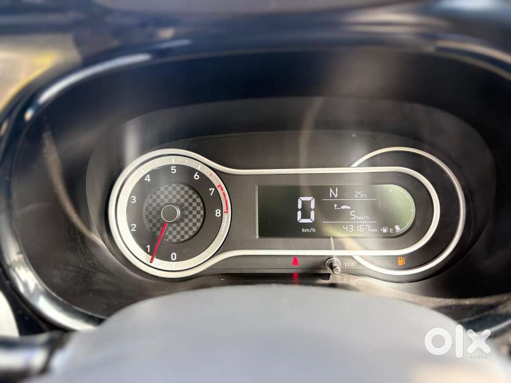 Hyundai Grand I10 Nios Sportz 1.2 At, 2019, Petrol