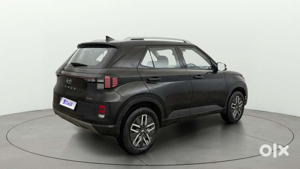 Hyundai Venue 1.0 S (o) Turbo Dct, 2024, Petrol