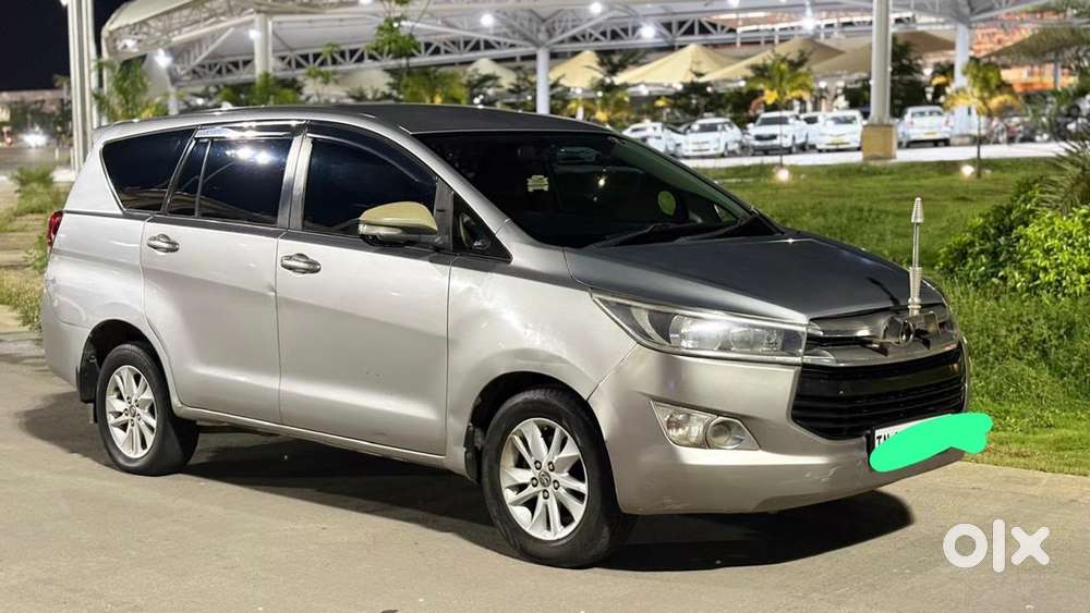 2016 Toyota Innova Crysta