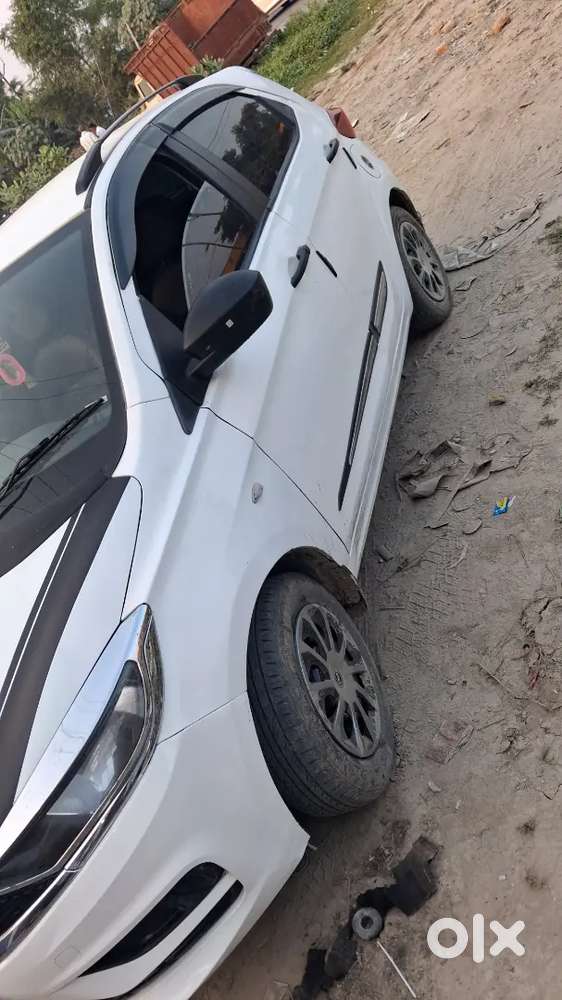 Tata Tiago Revotron 2025 Manual Petrol