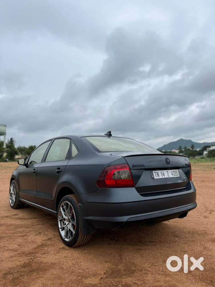 Skoda Rapid Tsi Active 1.0 Mt, 2022, Petrol