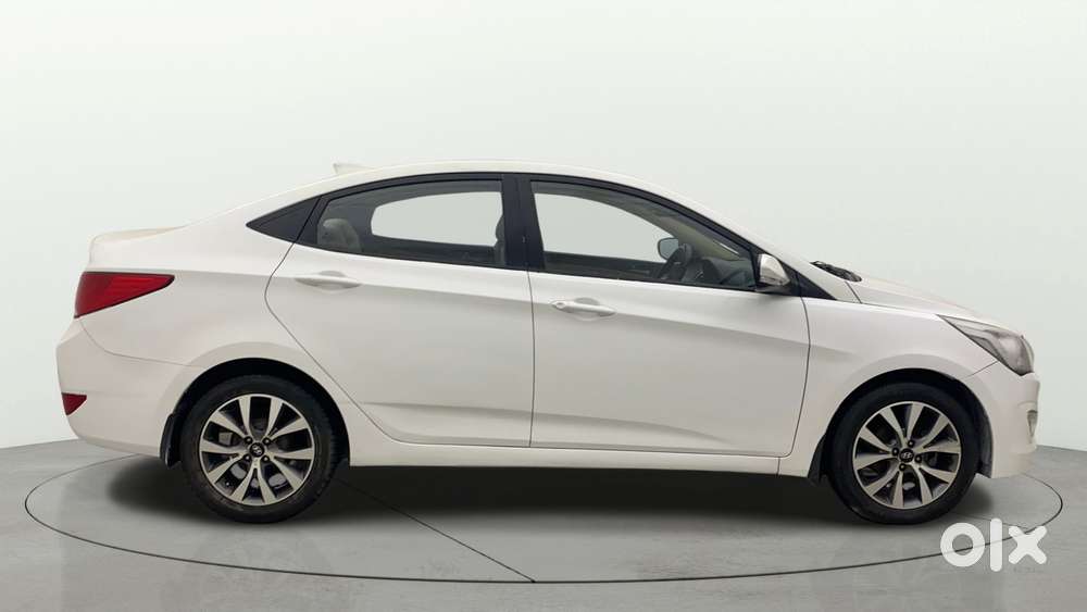 Hyundai Verna [2015-2018] Fluidic 4s 1.6 Vtvt Sx At, 2016, Petrol