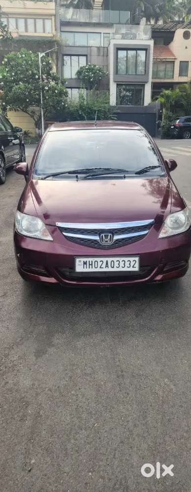 Honda City Zx 2006 Cng & Hybrids 100000 Km Driven