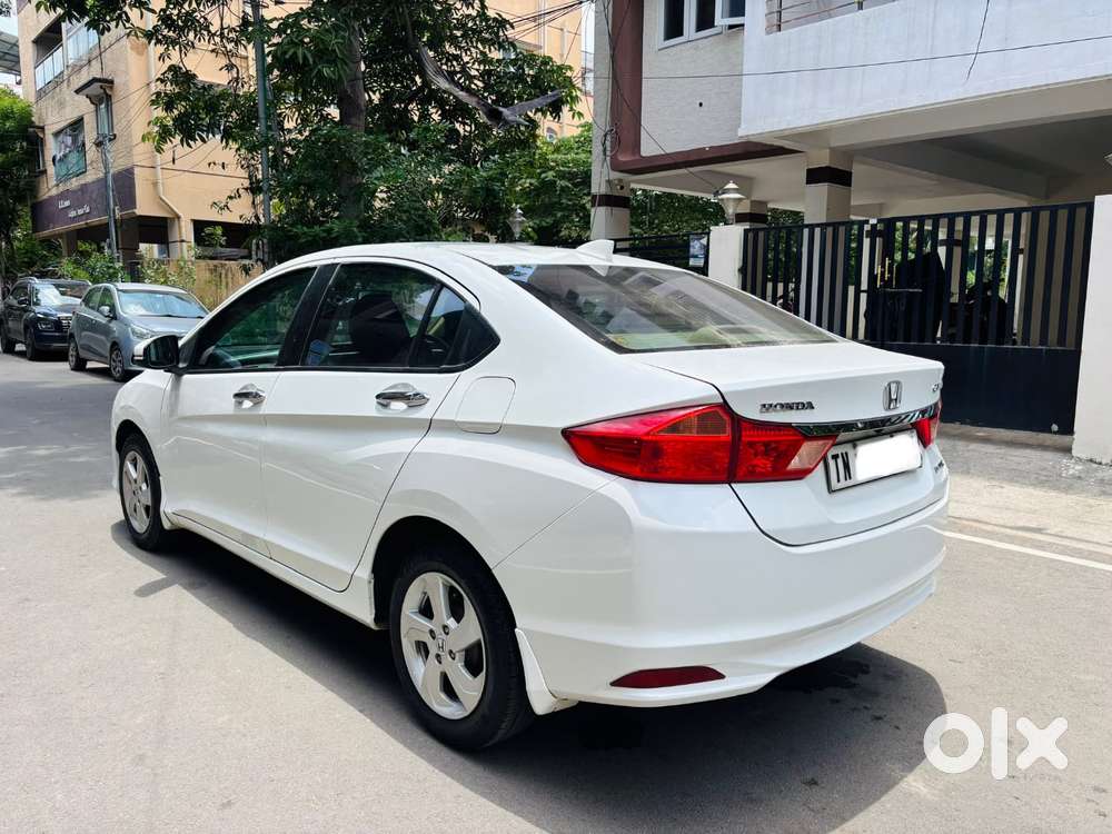 Honda City I Dtec V, 2015, Petrol