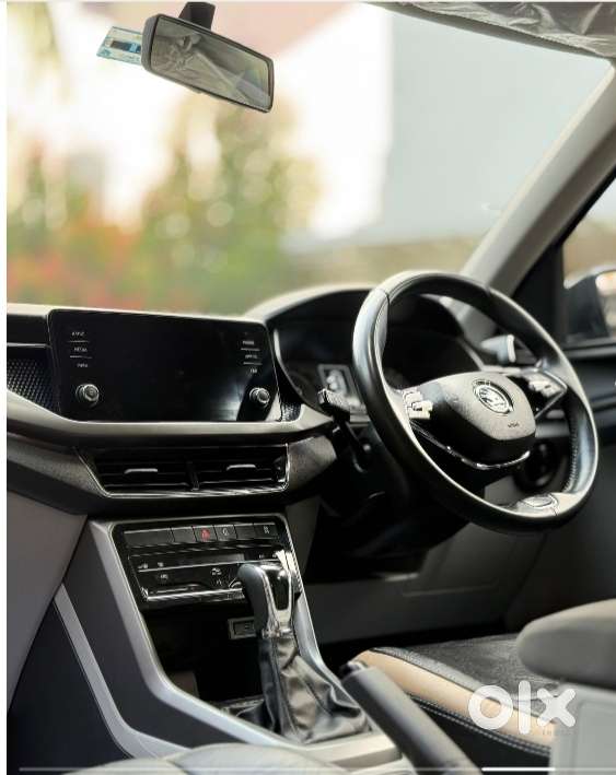 Skoda Kushaq 1.0 Ambition Classic Tsi At, 2023, Petrol