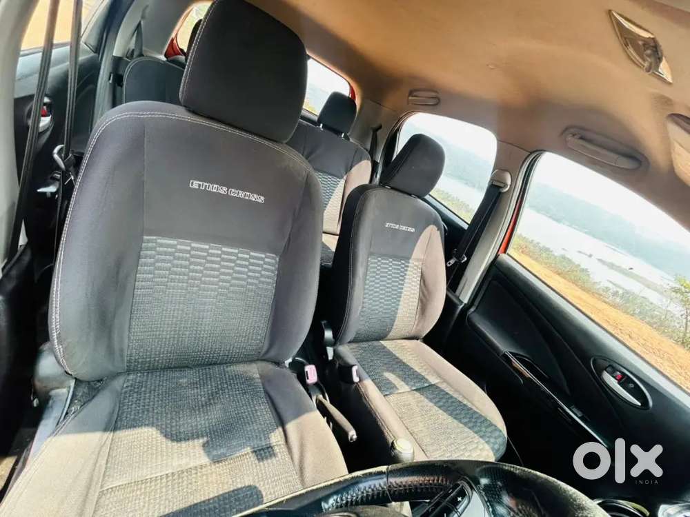 Toyota Etios Cross 2014 Diesel 90000 Km Driven