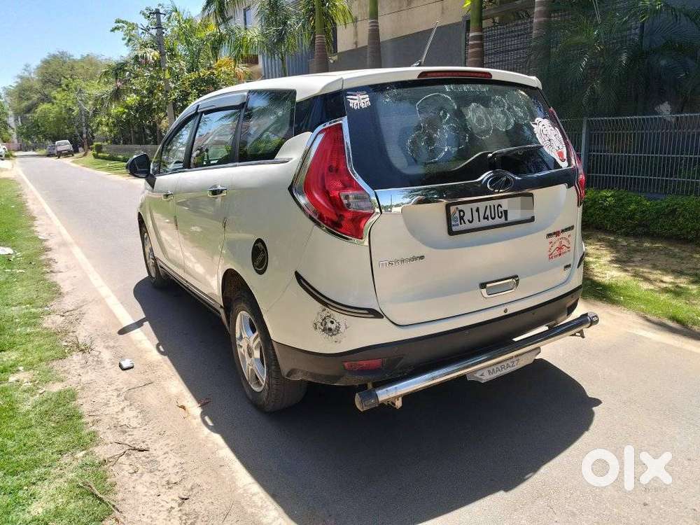 Mahindra Marazzo M6, 2019, Diesel