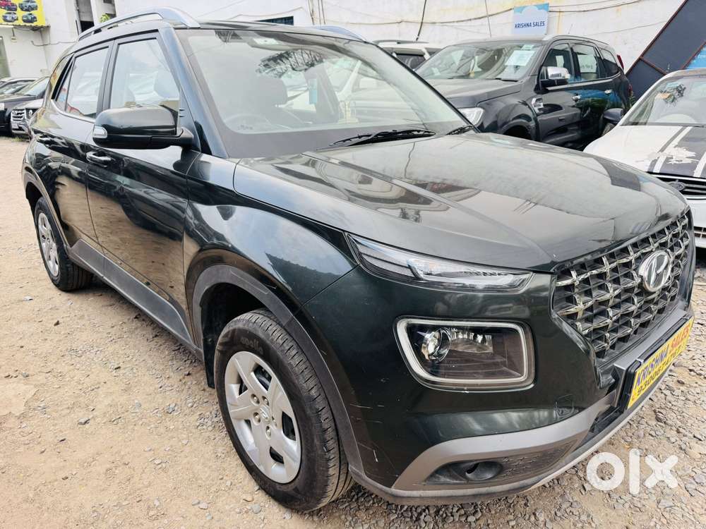 Hyundai Venue 1.2 S Plus, 2021, Petrol