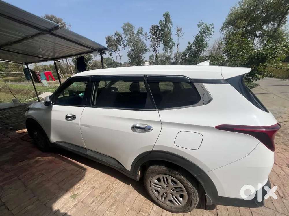 Kia Carens G 1.5 Premium 2025