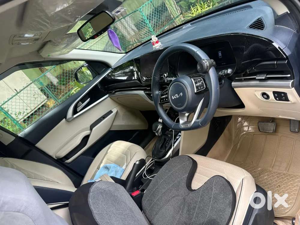 Kia Carens 2023 Dct Automatic 22000 Km