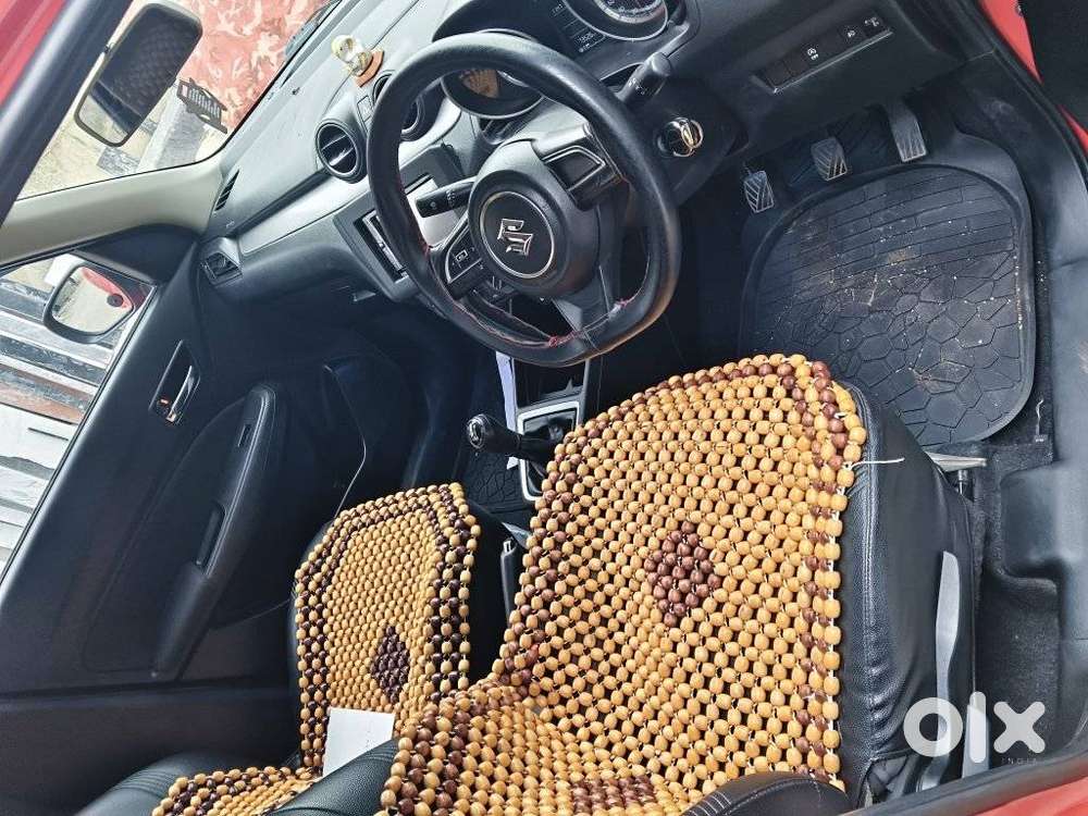 Maruti Suzuki Swift Vxi + Manual, 2021, Petrol
