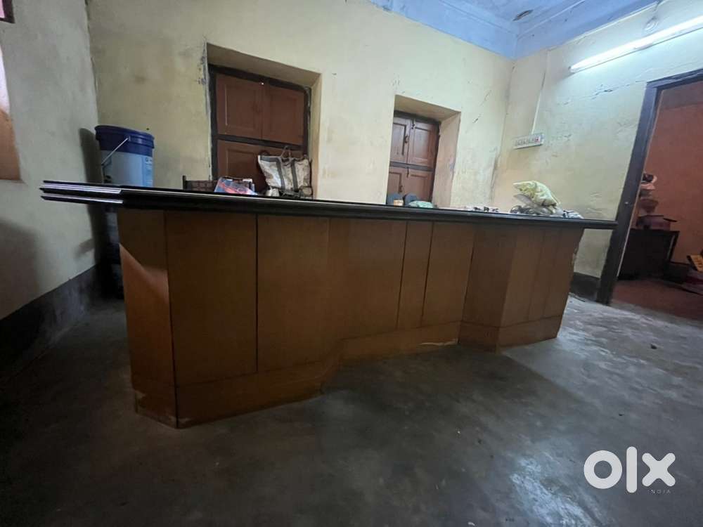 Office table