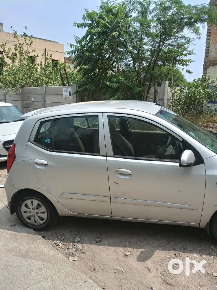 Hyundai I10 Sportz At Second-hand 2011