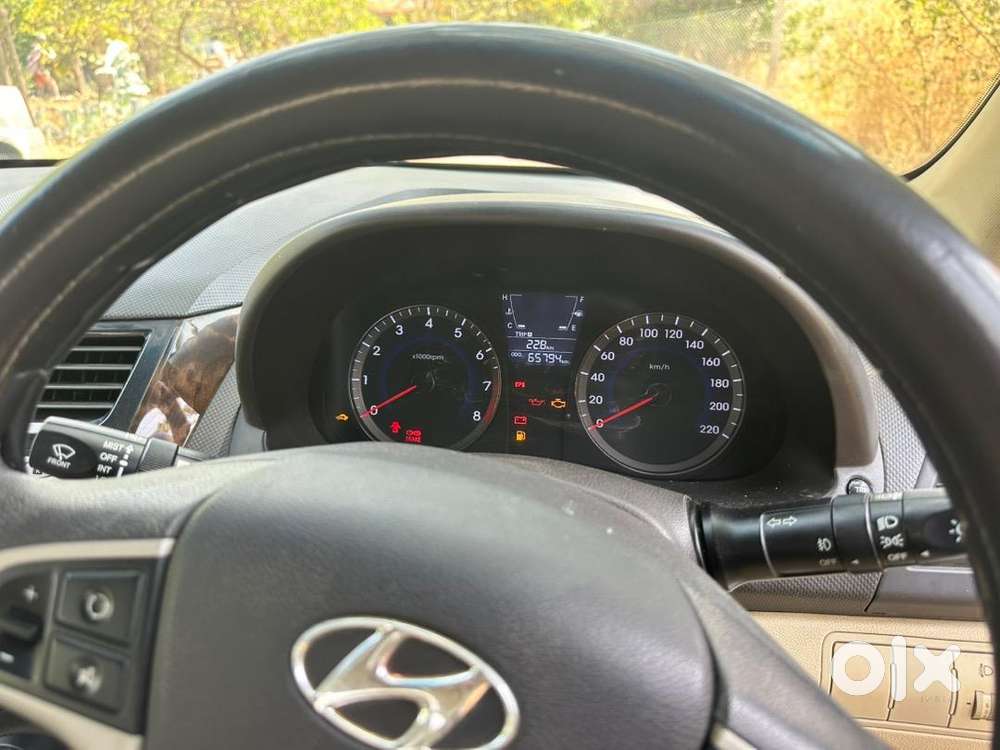 Hyundai Fluidic Verna 2014 Petrol 65800 Km Driven