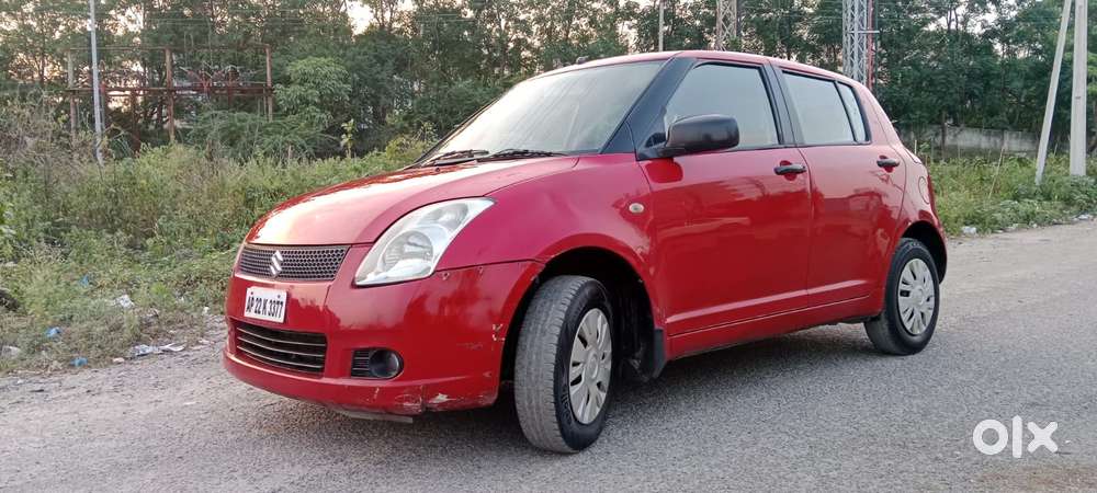 Maruti Suzuki Swift Vxi Bsiii, 2005, Petrol