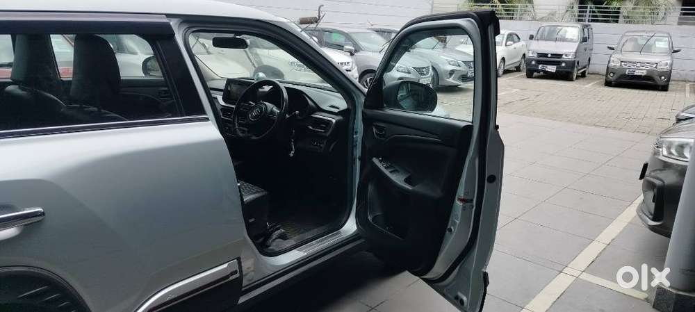 Maruti Suzuki Brezza 1.5 Vxi Smart Hybrid, 2024, Petrol