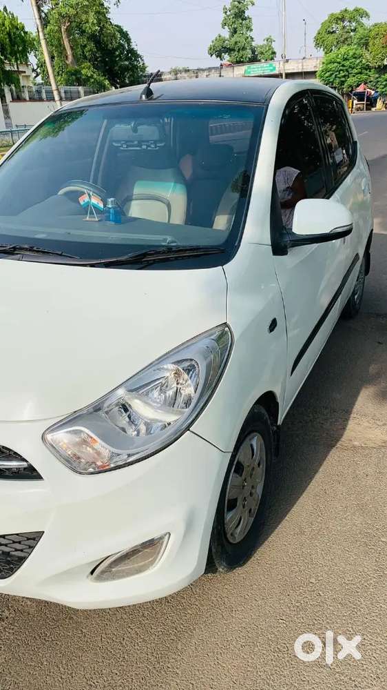 Best Condition Smooth Engine Chilled Ac Full Accesories With All Paper