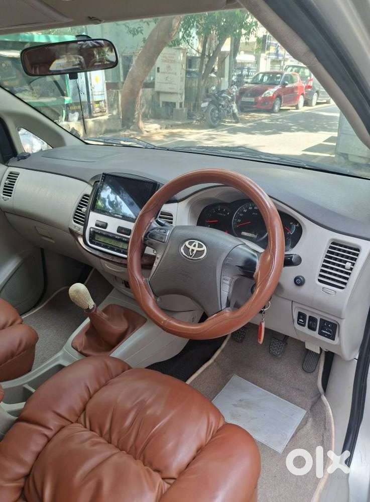 Toyota Innova 2.5 Vx 8 Str, 2012, Diesel