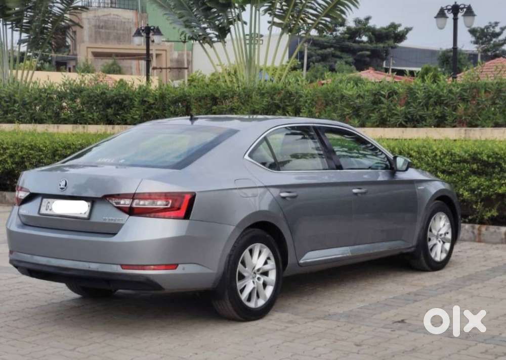 Skoda Superb 2.0 L&k Tsi At, 2020, Petrol