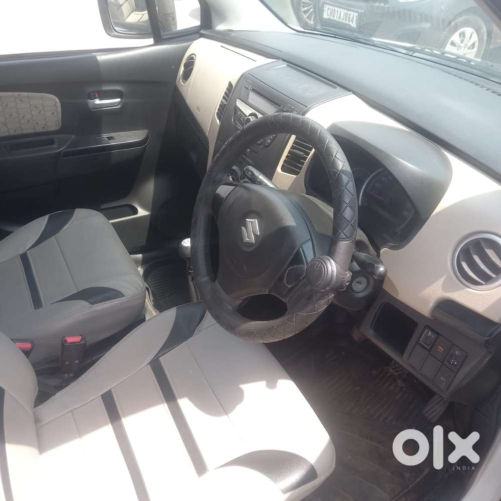 Maruti Suzuki Wagon R 1.0 Vxi Cng, 2017