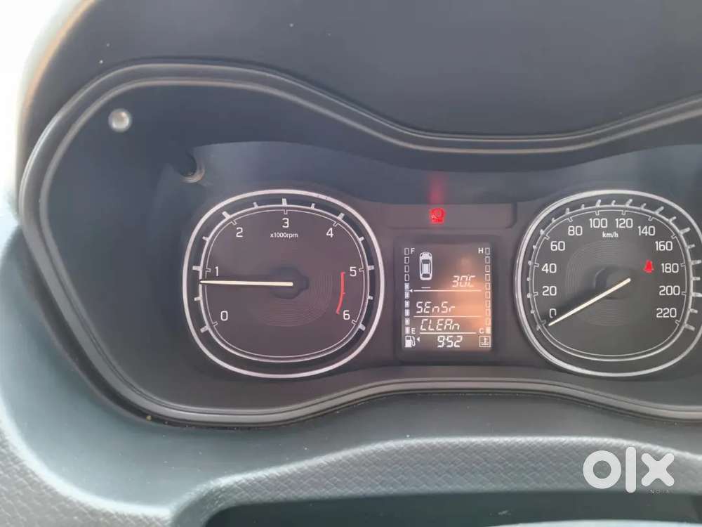 दो दो Maruti Suzuki Brezza Zdi Plus 2017