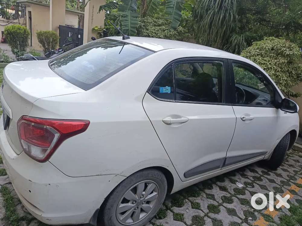 Hyundai Xcent Crdi 2014 Manual Diesel In Running Condition.