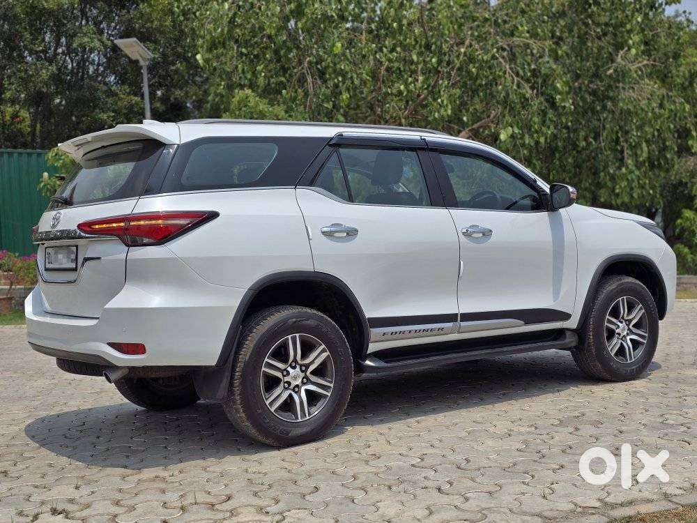 Toyota Fortuner 3.0 4x2 Automatic, 2024, Petrol