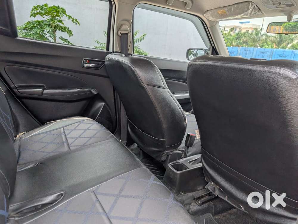 Maruti Suzuki Swift 1.3 Zxi, 2020, Petrol