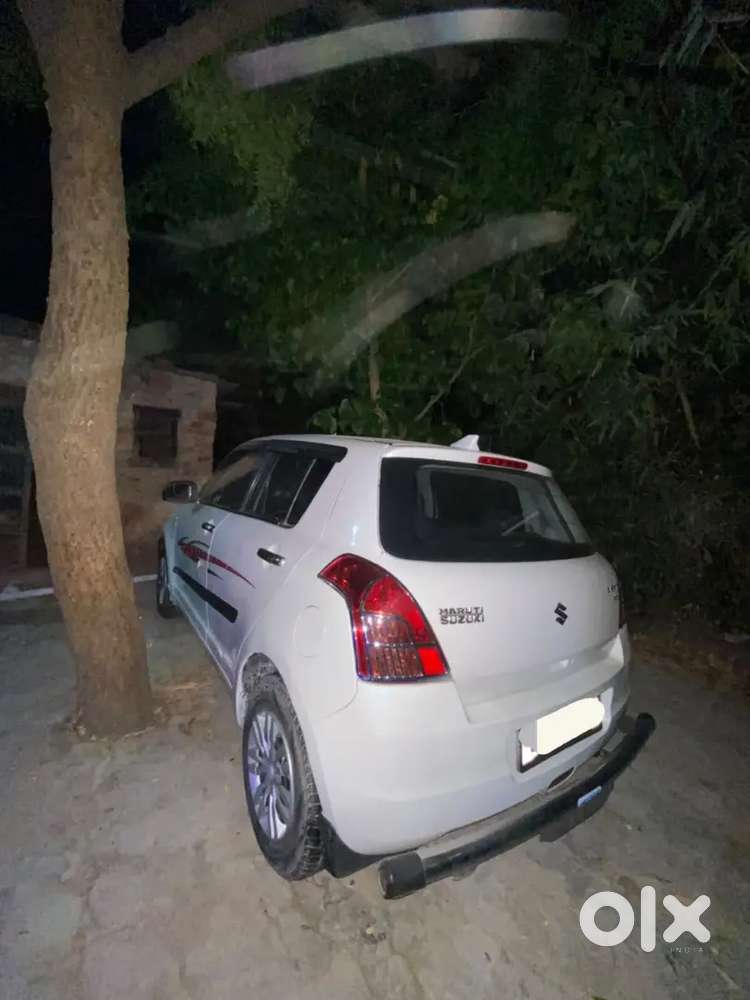 Maruti Suzuki Swift 2009 Petrol 98000 Km Driven