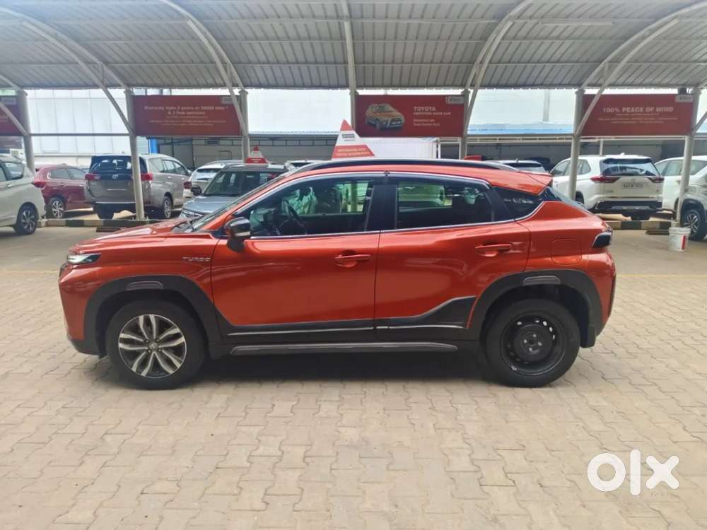 Toyota Urban Cruiser Taisor V 1.0 Petrol Mt, 2024, Petrol