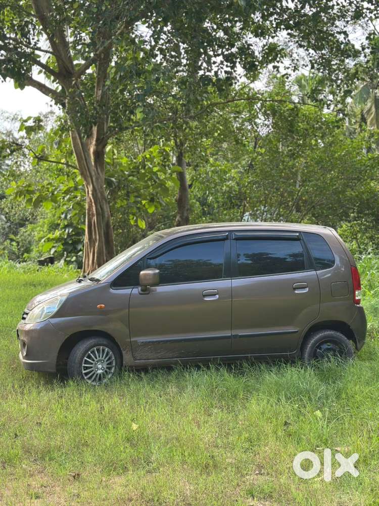 Maruti Suzuki Zen-estilo 2014 Petrol Well Maintained