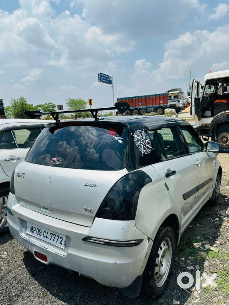 Maruti Suzuki Swift 2006 Petrol Well Maintained
