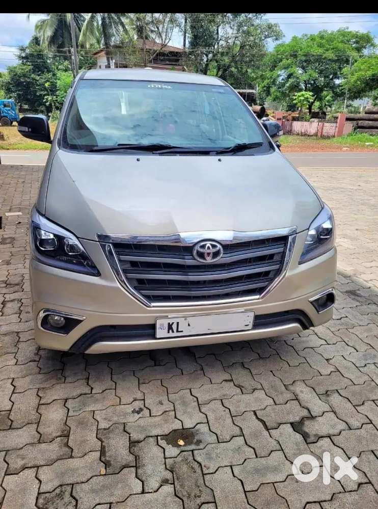 Toyota Innova 2013 Diesel 89500 Km Driven