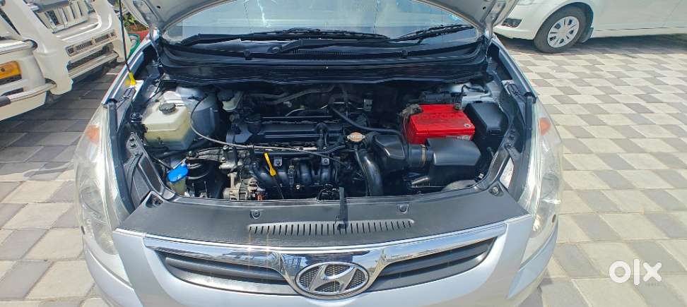 Hyundai I20 2010-2012 1.2 Sportz, 2011, Petrol