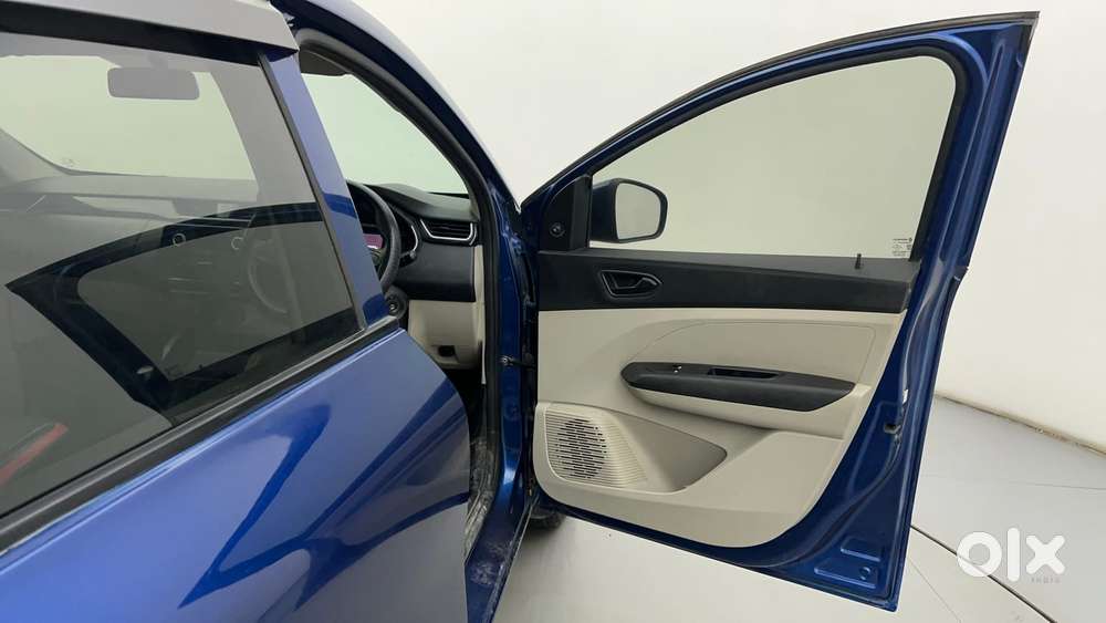 Renault Triber Rxl, 2020, Petrol