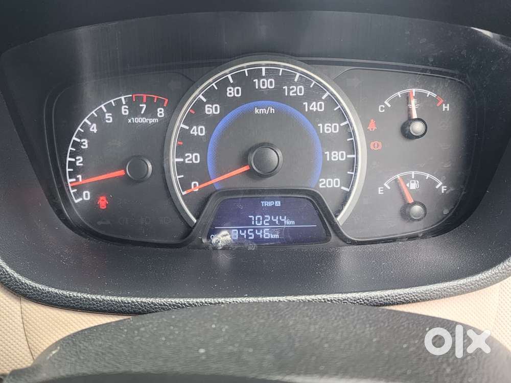 Hyundai Grand I10 Asta Option, 2017, Petrol