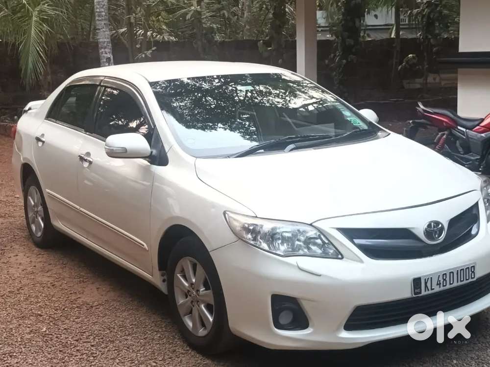 Toyota Corolla Altis 2012 Diesel Well Maintained