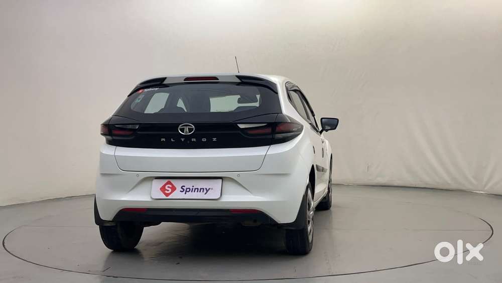 Tata Altroz 1.2 Xt, 2022, Petrol