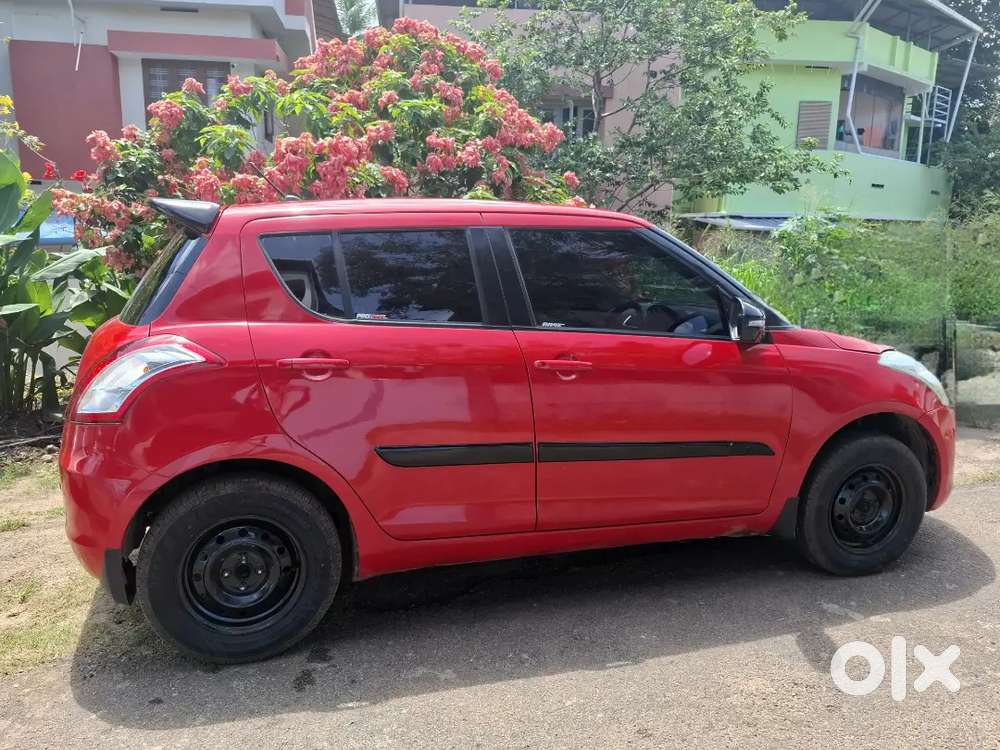 Maruti Suzuki Swift 2016