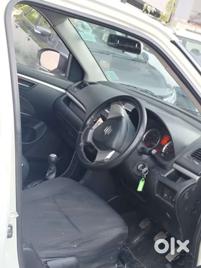 Maruti Suzuki Swift 1.2 Vxi (o), 2012, Petrol