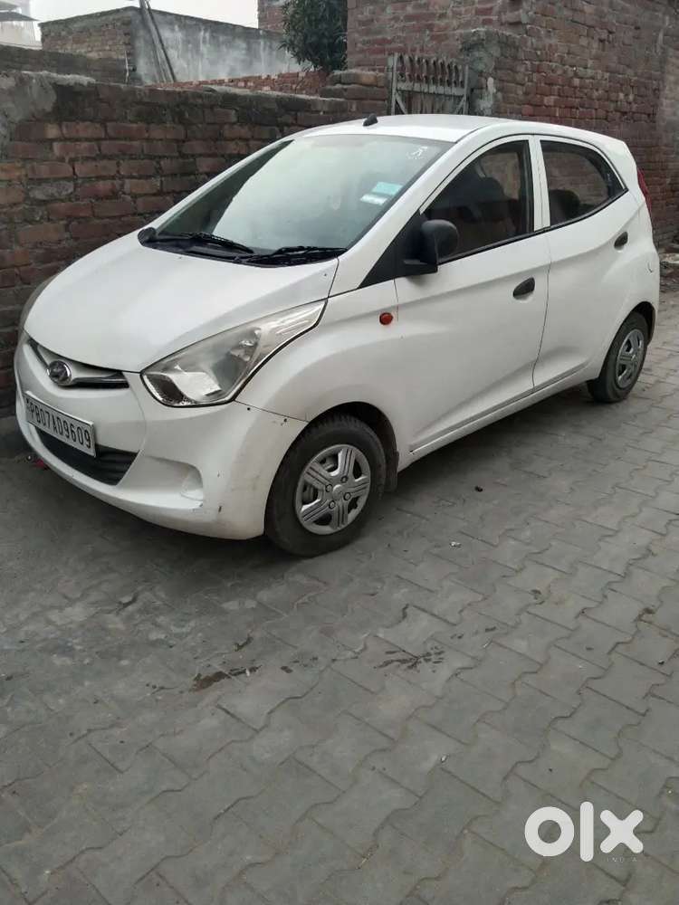 Hyundai Eon 2012 All Gadii Ok Ac Heater Working